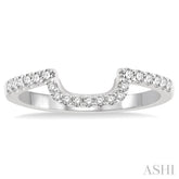 1/3 Ctw Round Cut Diamond Wedding Band in 14K White Gold